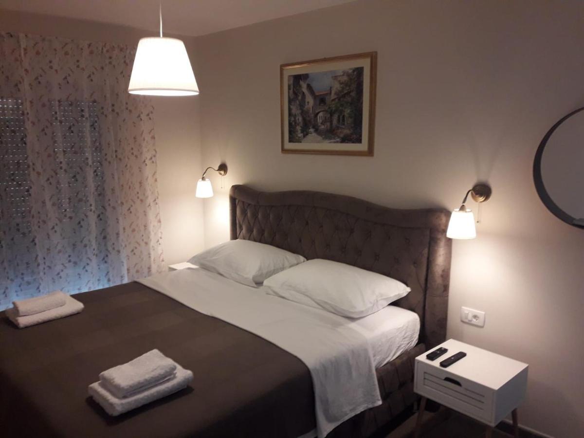 Portofino - Free Parking Hotel Mostar Buitenkant foto
