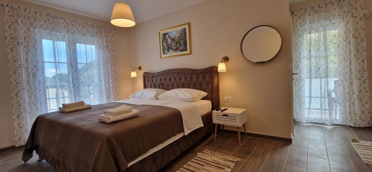 Portofino - Free Parking Hotel Mostar Buitenkant foto