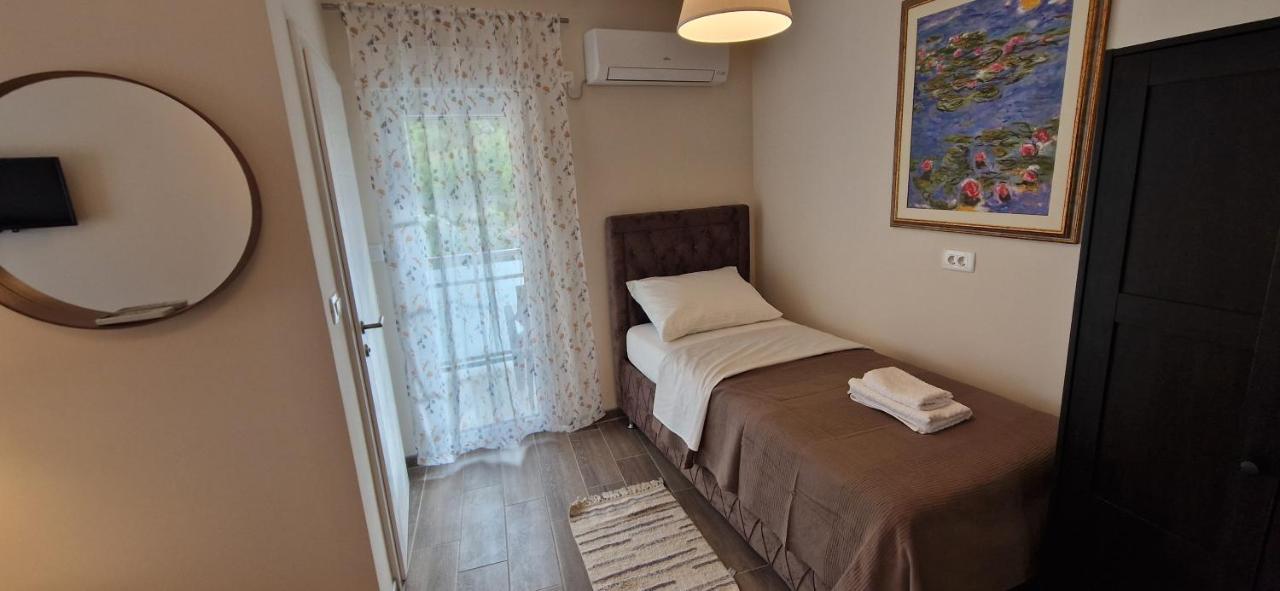Portofino - Free Parking Hotel Mostar Buitenkant foto